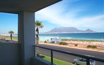 Blouberg Beachfront Accommodation Bloubergstrand Exterior foto