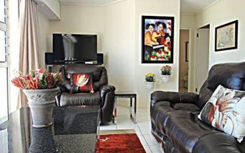 Blouberg Beachfront Accommodation Bloubergstrand Exterior foto